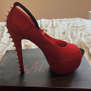Wild Pair platform peep toes